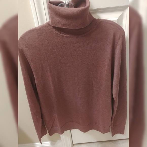 ZARA Pink/Mauve TURTLENECK SWEATER - Picture 1 of 6
